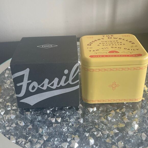 New The desert dweller purple lilac Fossil women’s genuine leather wristwatch - Picture 10 of 13